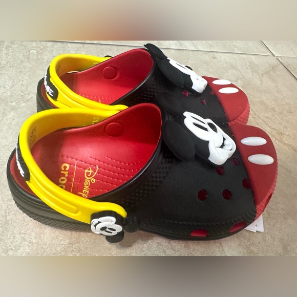 Crocs Mickey Mouse Clogs - Picture 7 of 11